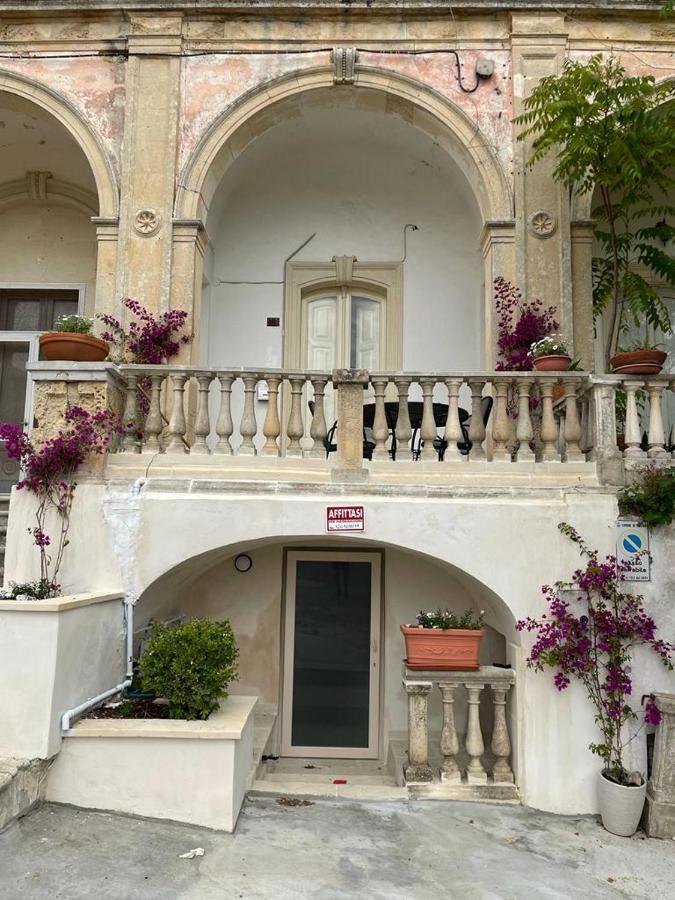 Casa Francesca Apartment Castro  ภายนอก รูปภาพ